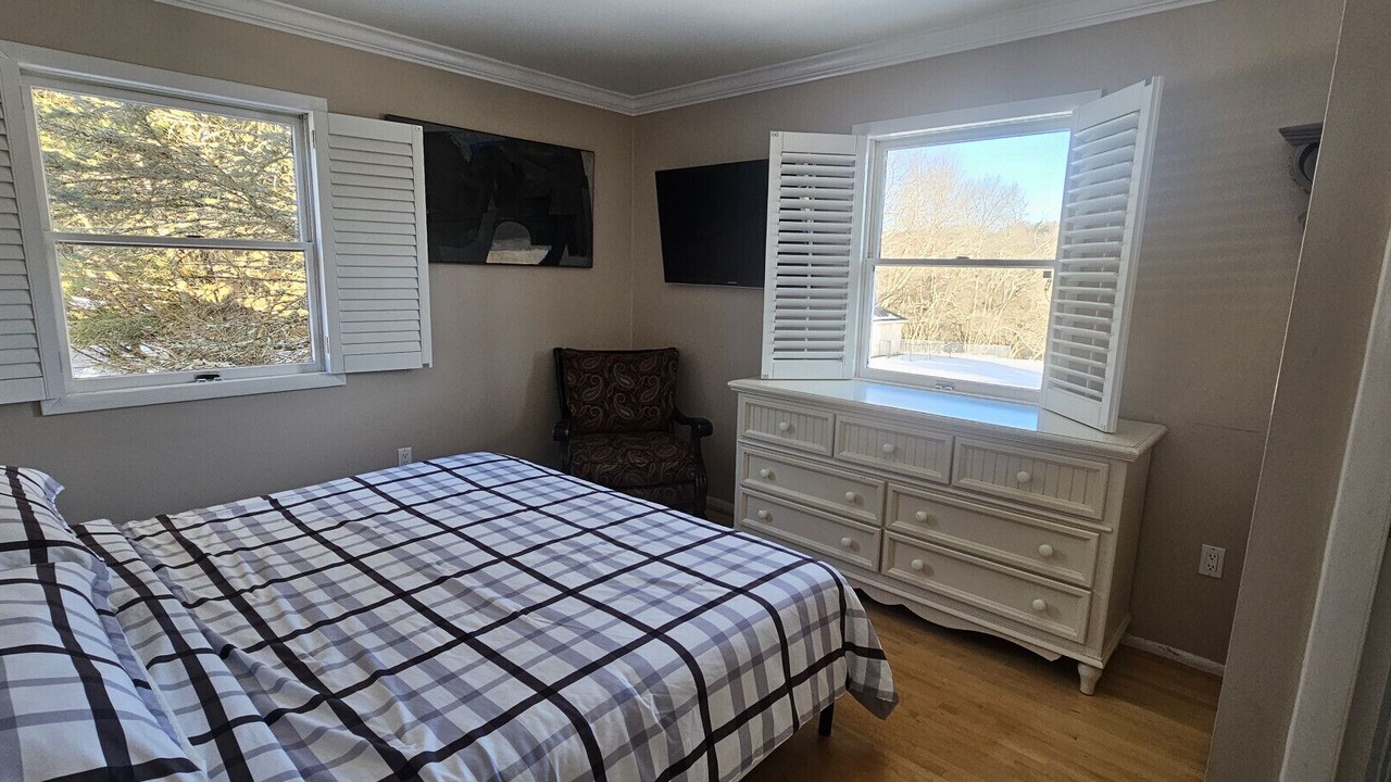 Photo of Others in Liberty