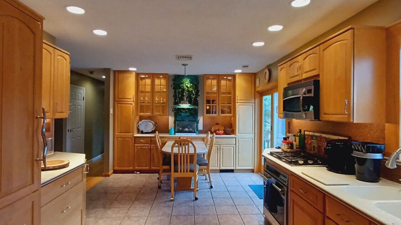 Photo of Others in Liberty