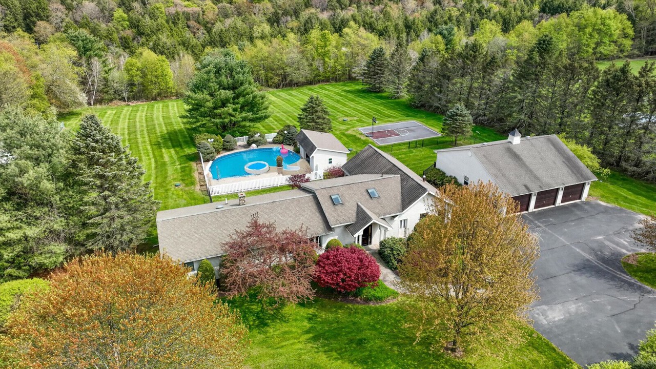 Photo of Outdoor in Liberty