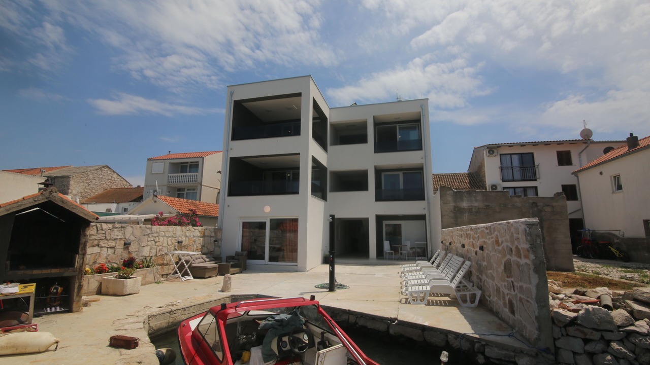 Photo of Outdoor in Betina
