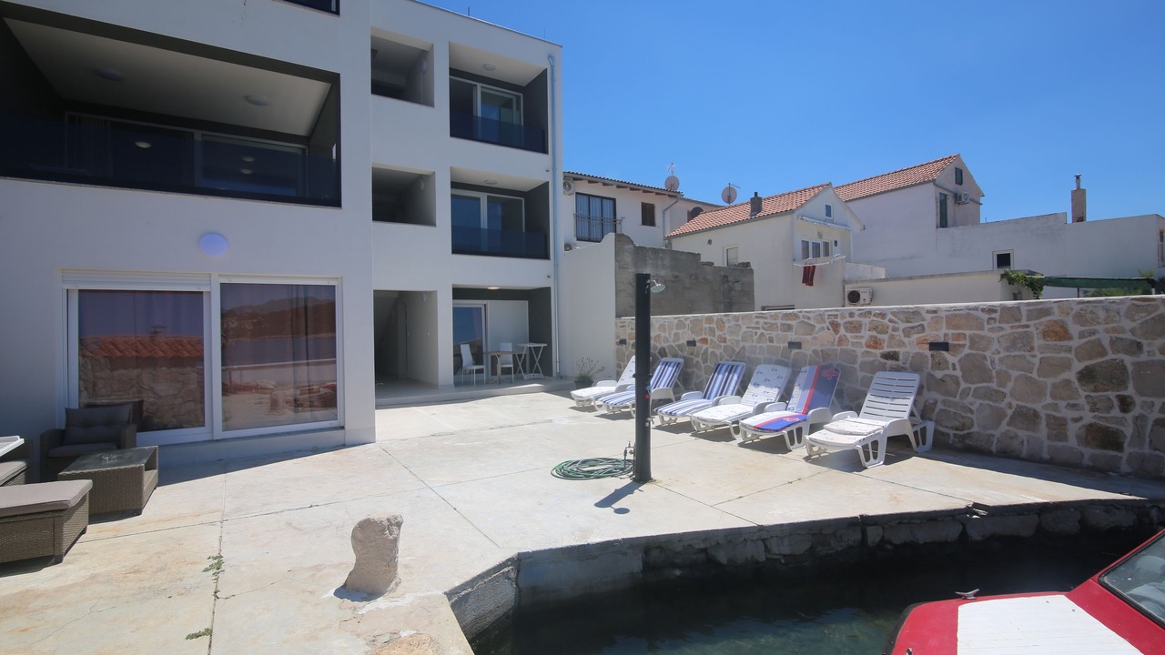 Photo of Outdoor in Betina