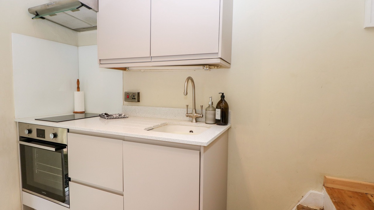 Photo of Kitchen in Waterlooville