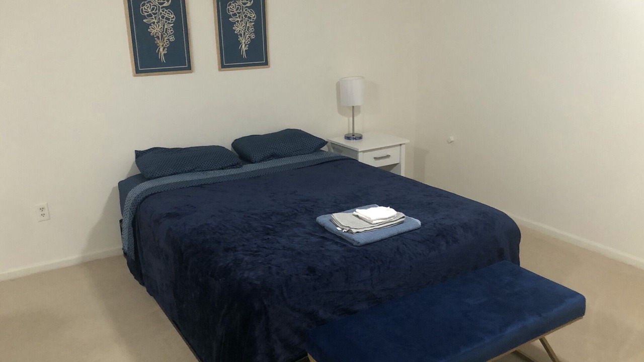 Photo of Bedroom in Shadyside