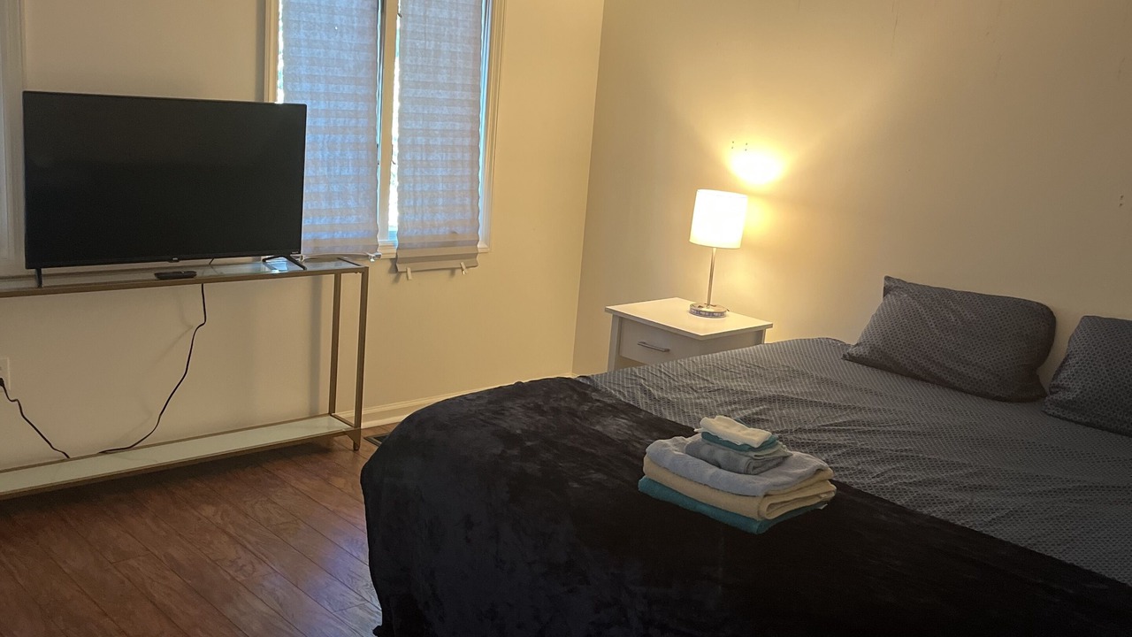 Photo of Bedroom in Shadyside