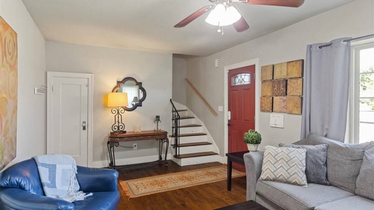 Photo of Livingroom in Central Oklahoma City