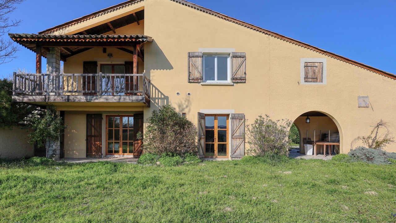Photo of Outdoor in Lurs