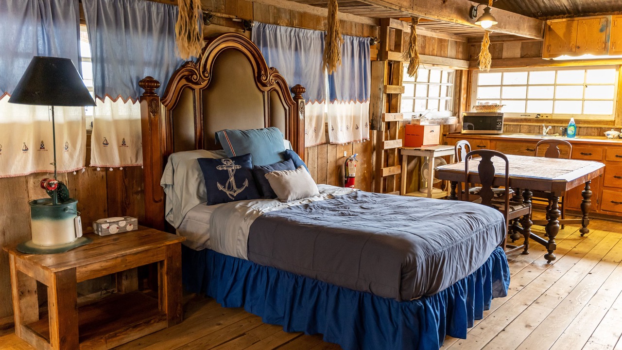 Photo of Bedroom in Satin