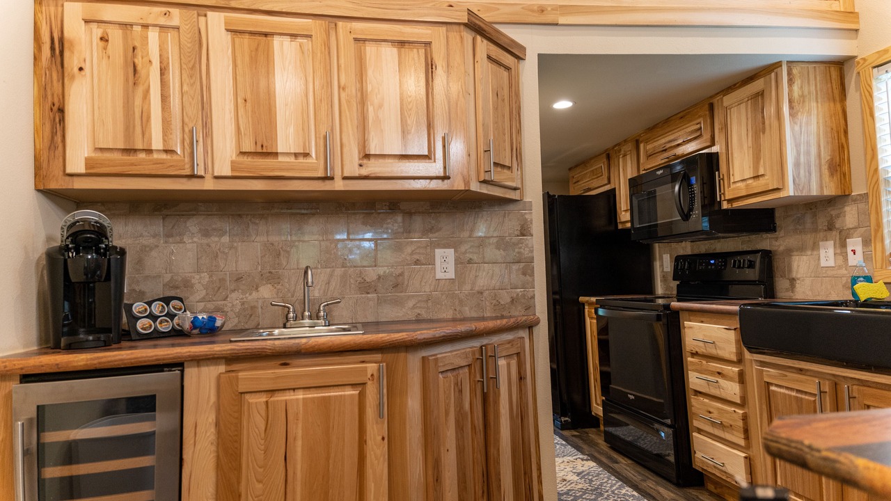 Photo of Kitchen in Satin