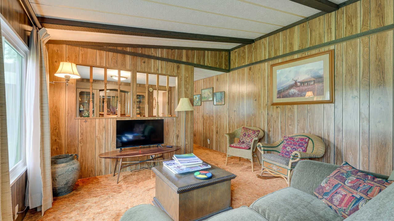 Photo of Livingroom in Salmon