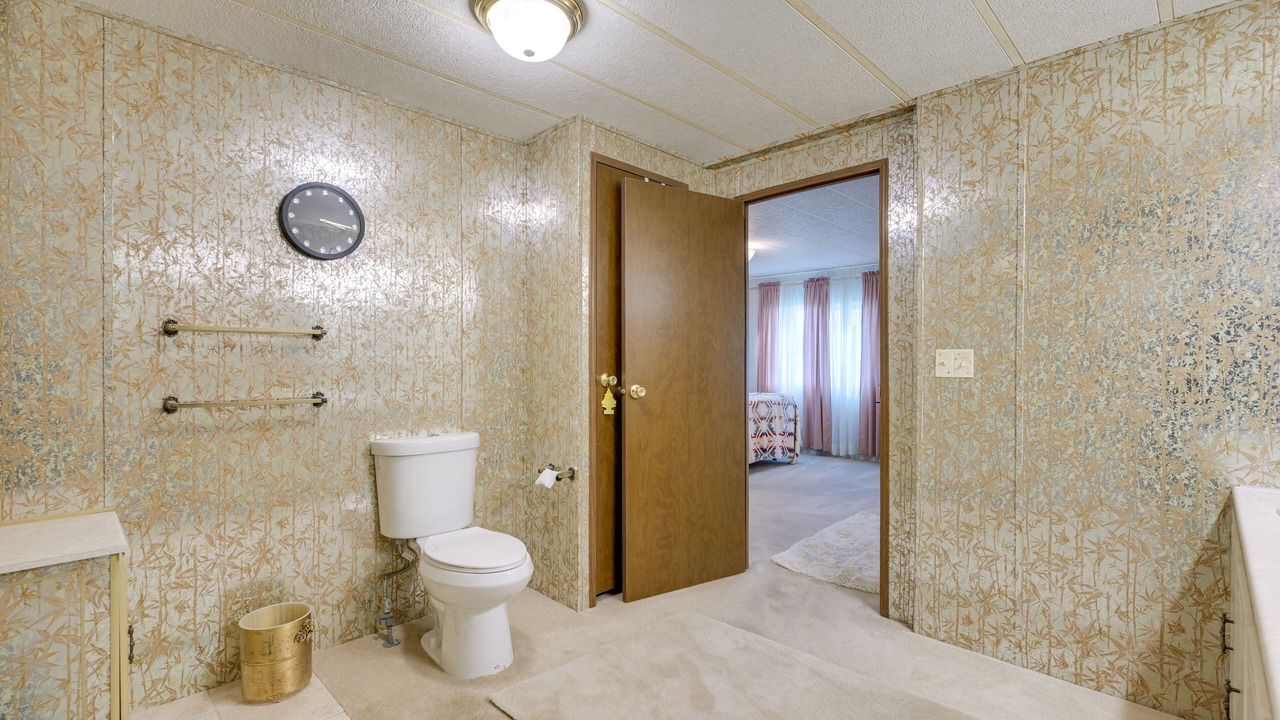 Photo of Bathroom in Salmon