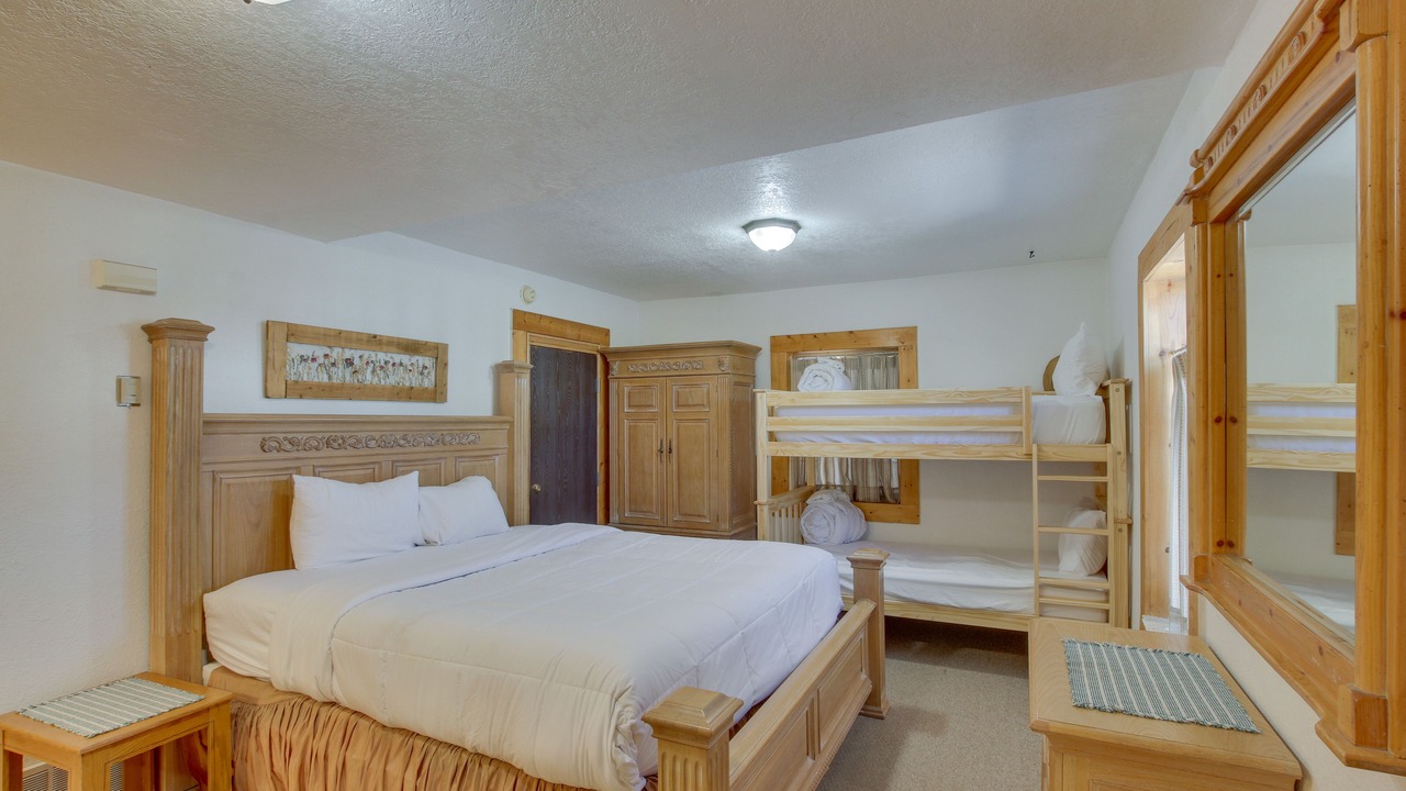 Photo of Others in Paris