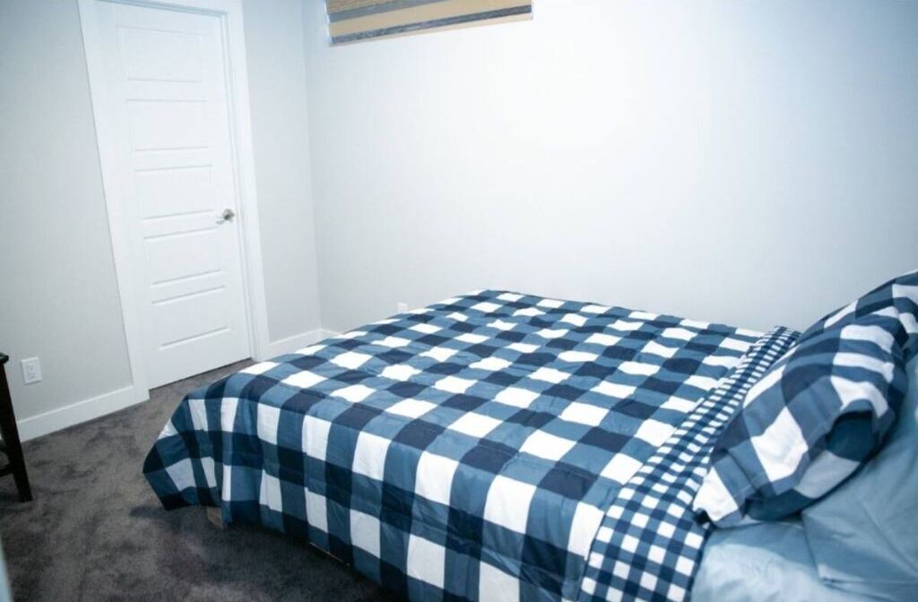 Photo of Bedroom in Evanston