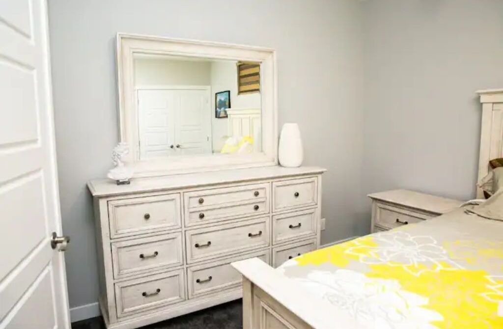 Photo of Bedroom in Evanston