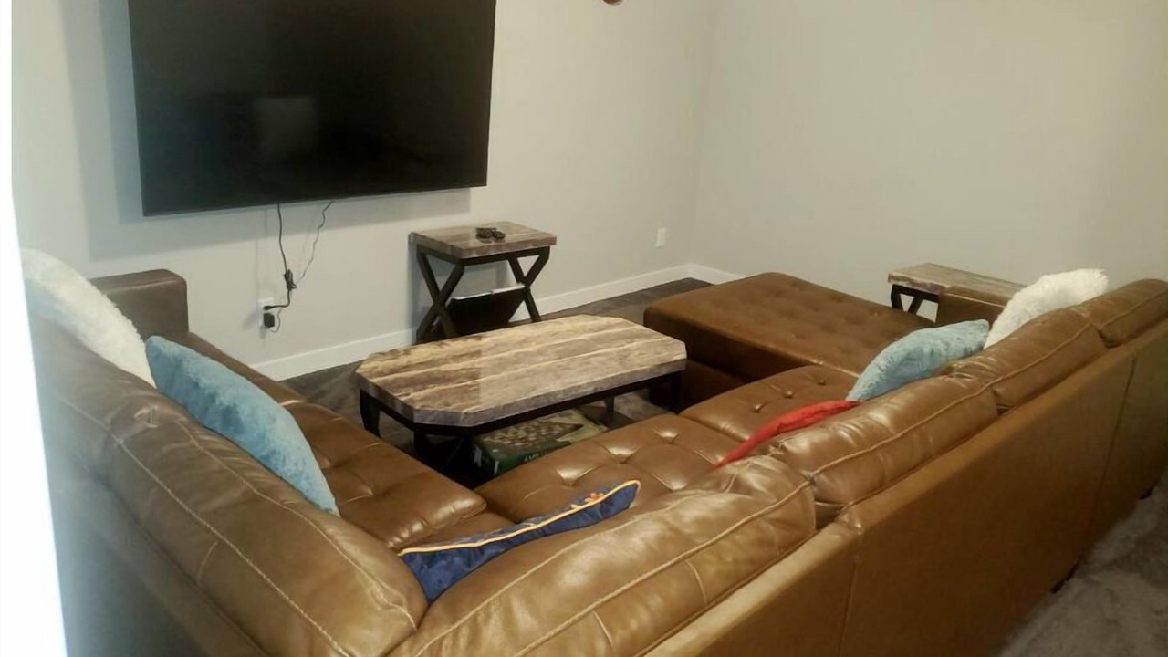 Photo of Livingroom in Evanston