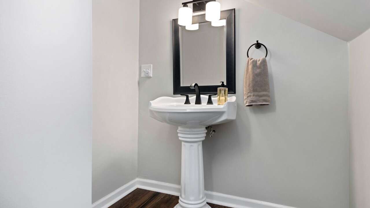 Photo of Bathroom in Nellysford