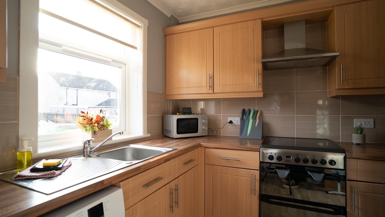 Photo of Others in Shotts