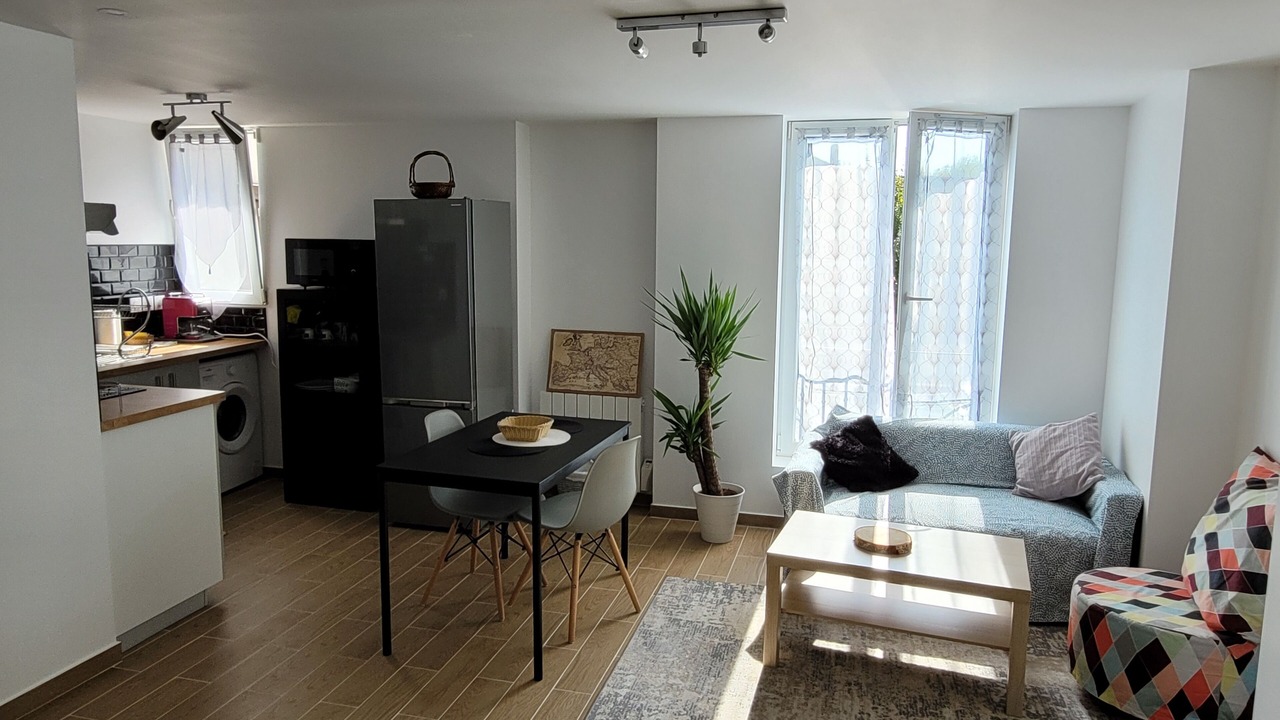 Photo of Livingroom in Centre