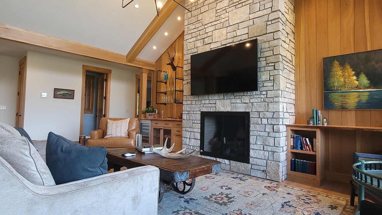 Photo of Livingroom in Harbor Springs