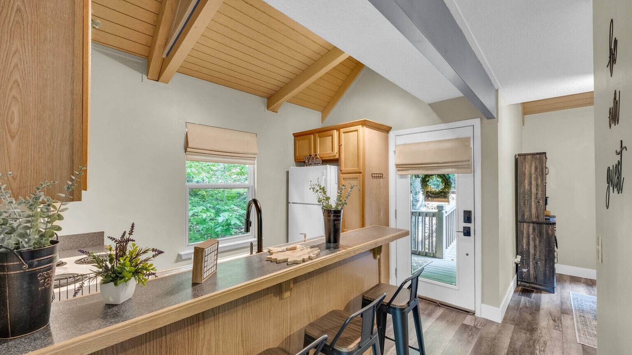 Photo of Kitchen in Helen