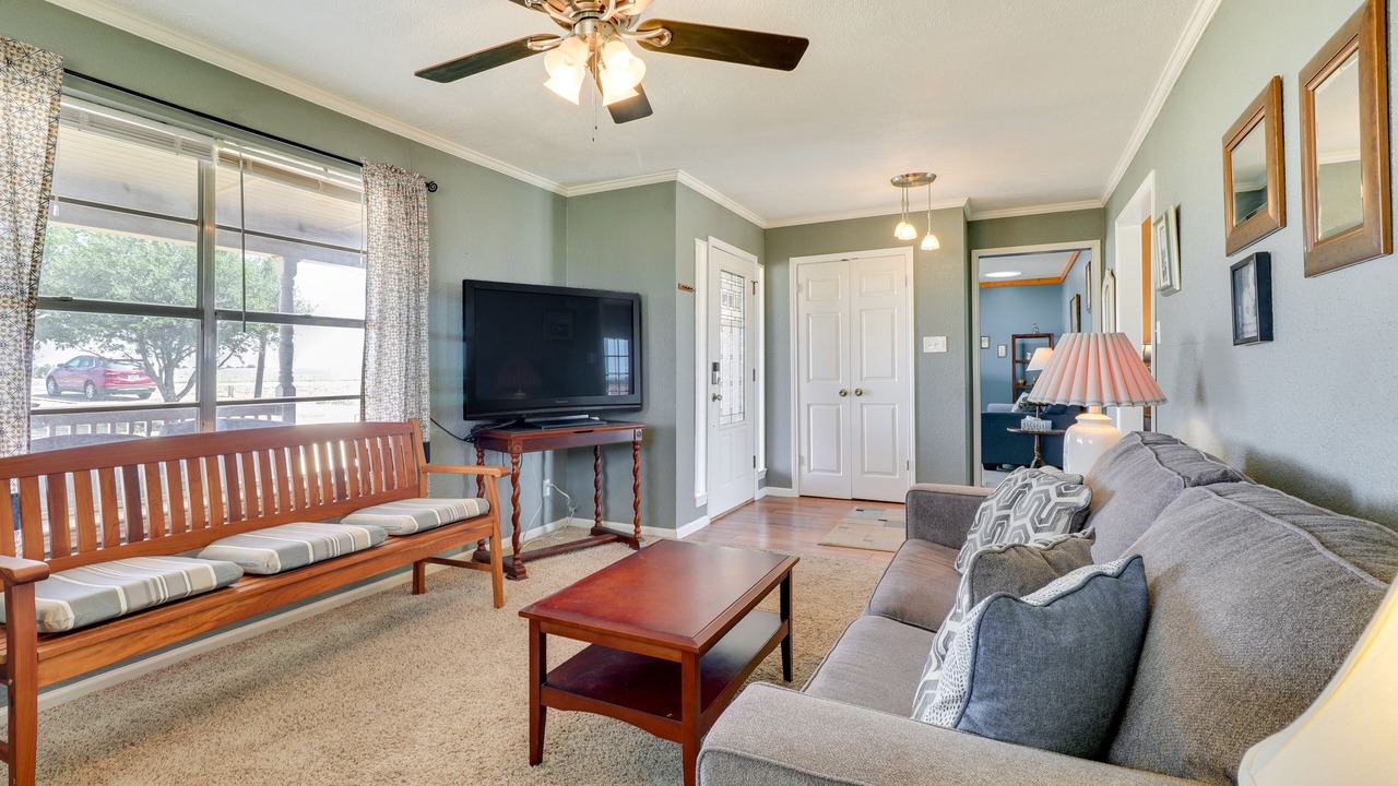Photo of Bedroom in Manor
