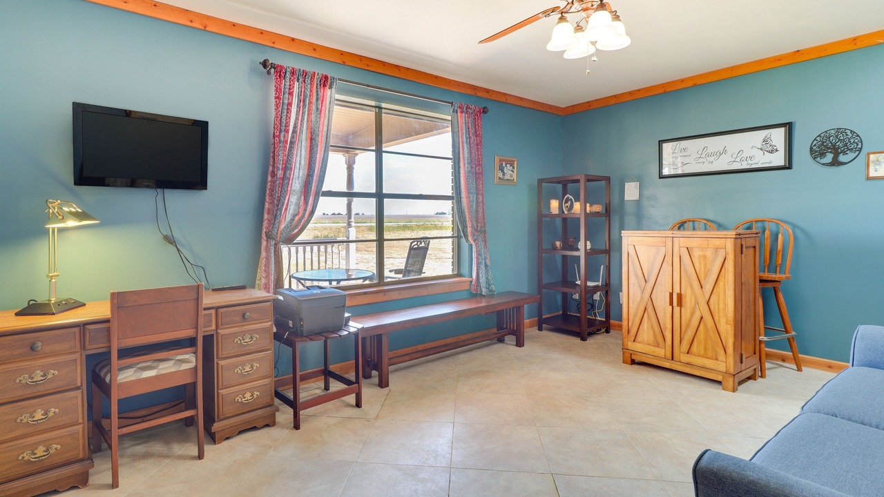 Photo of Livingroom in Manor