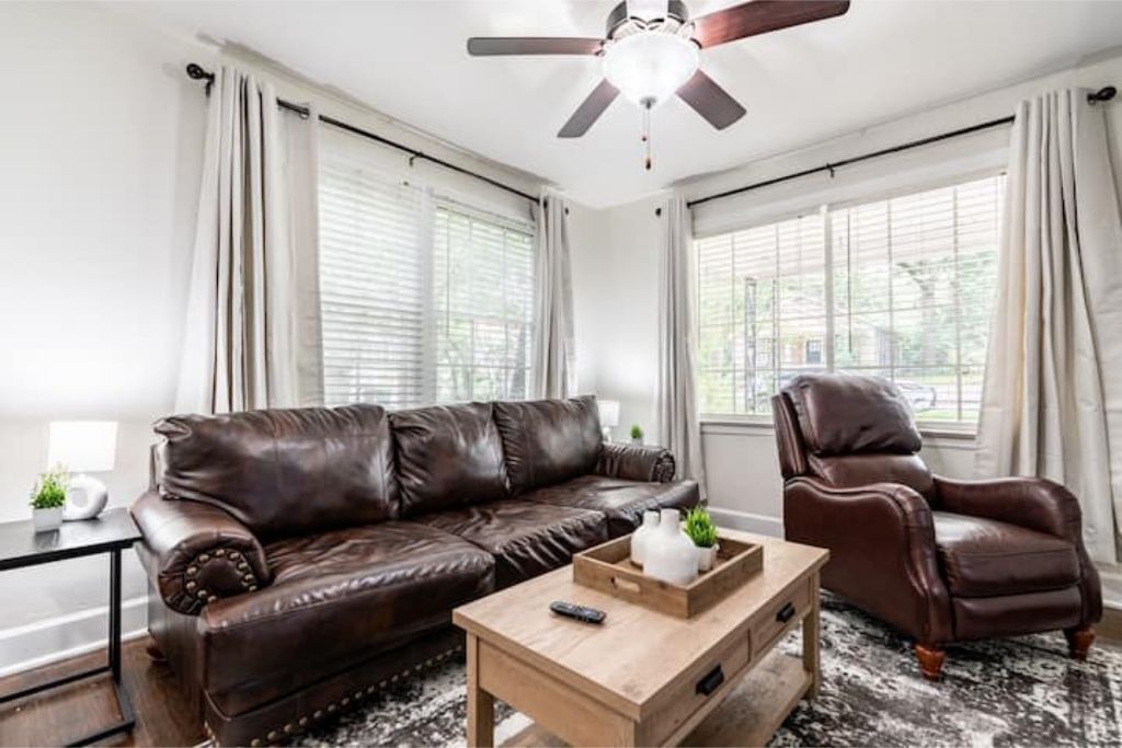 Photo of Livingroom in Hillcrest