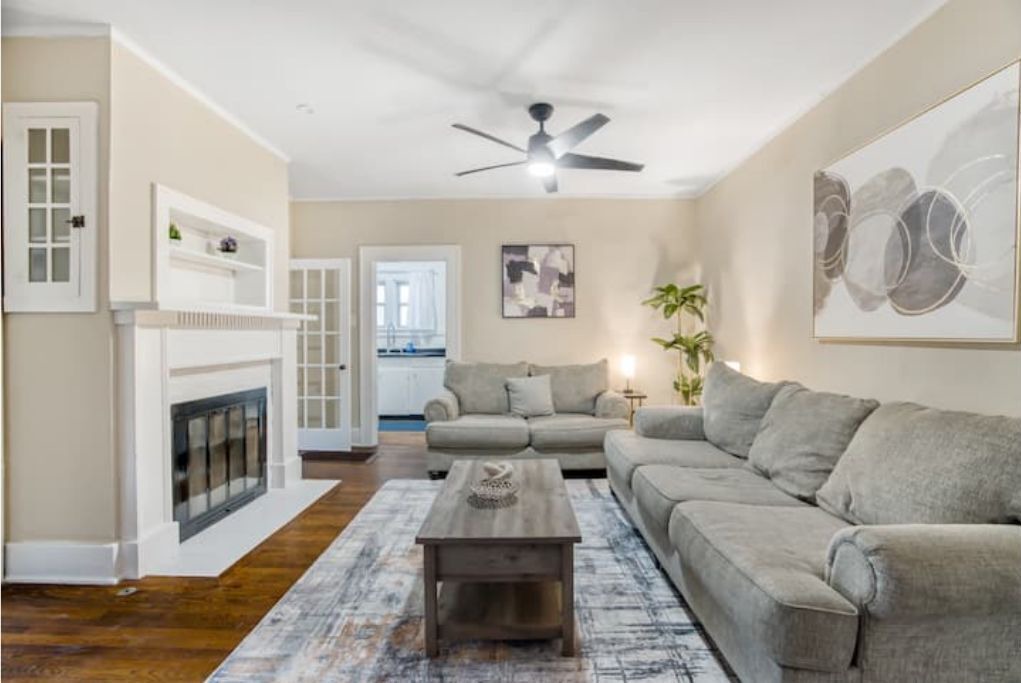 Photo of Livingroom in Hillcrest