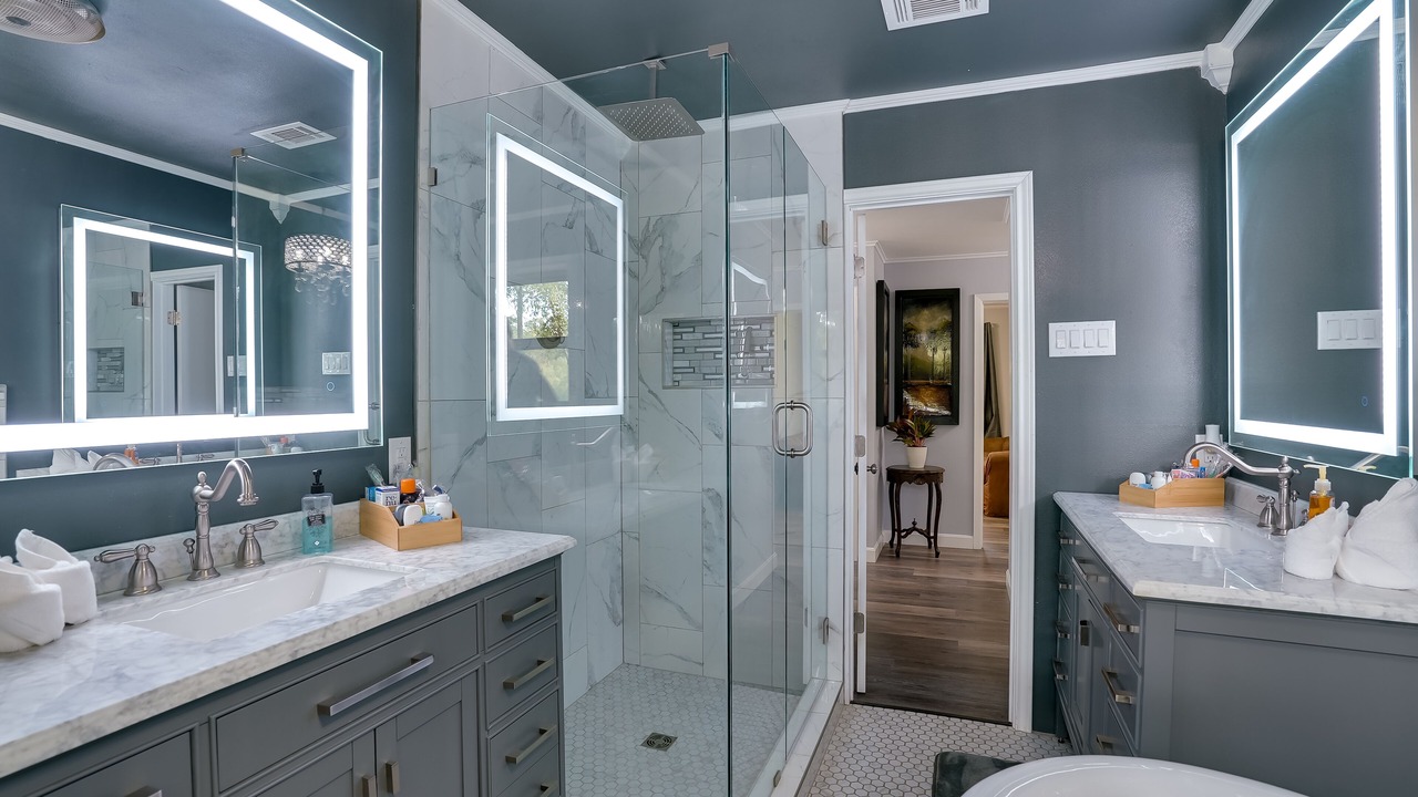 Photo of Bathroom in Jefferson