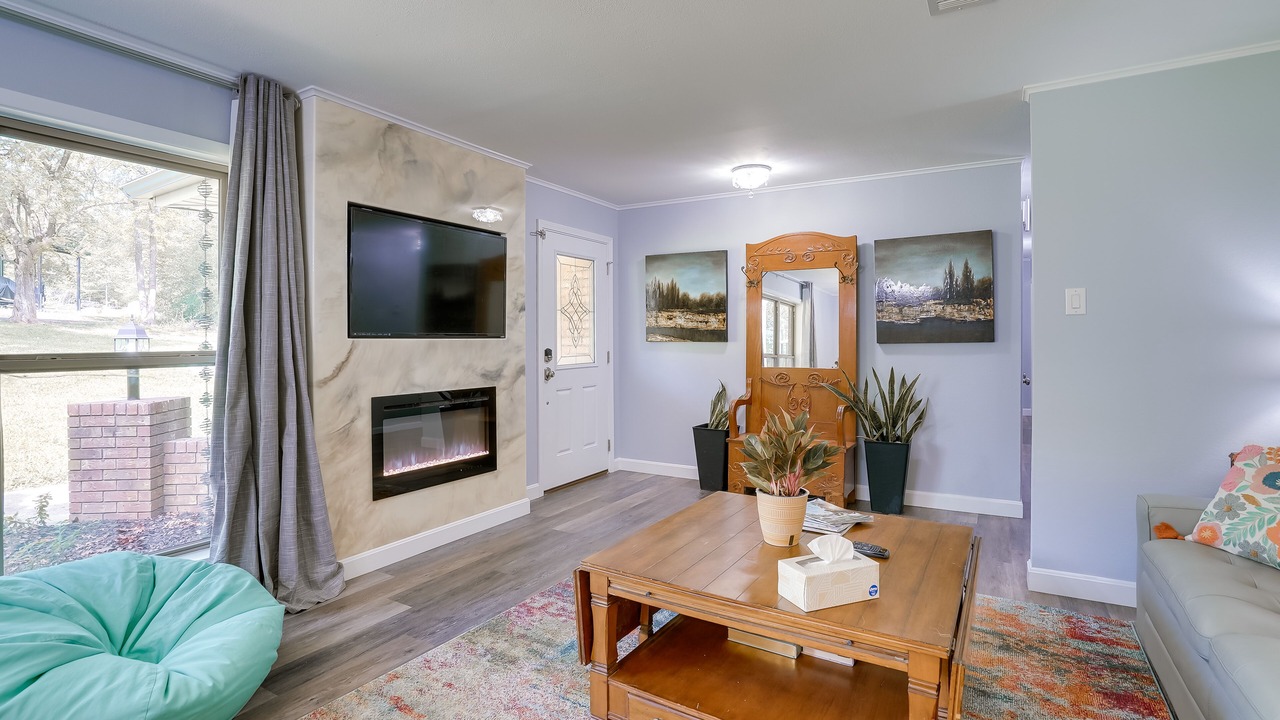 Photo of Livingroom in Jefferson