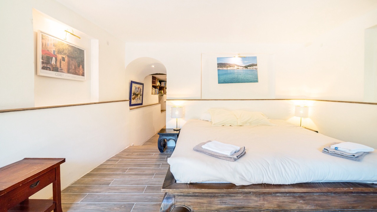 Photo of Bedroom in Montferrer