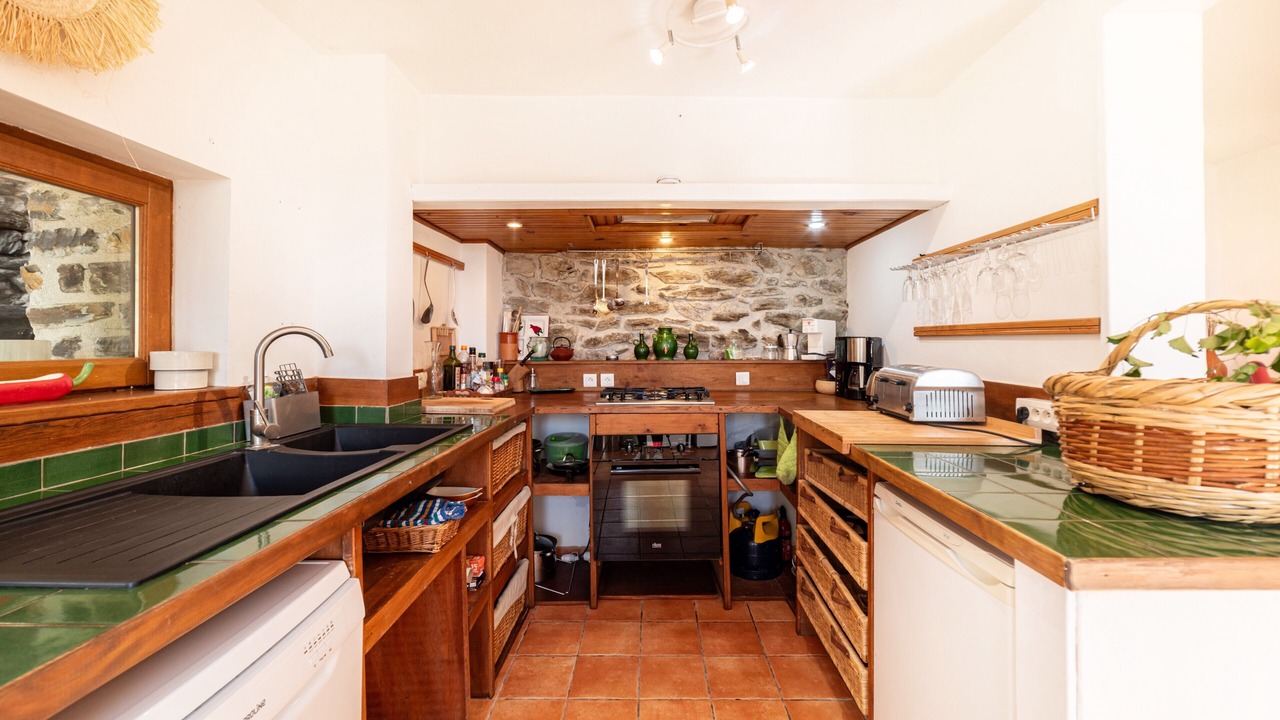 Photo of Kitchen in Montferrer