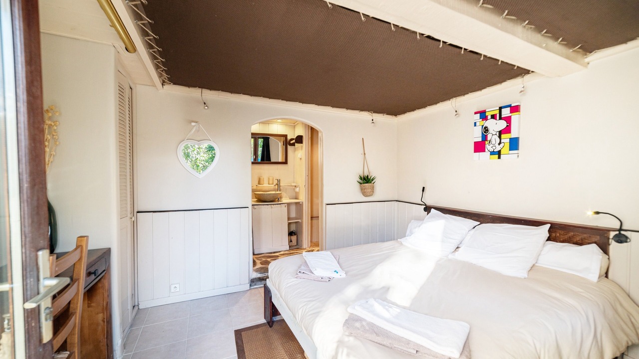 Photo of Bedroom in Montferrer