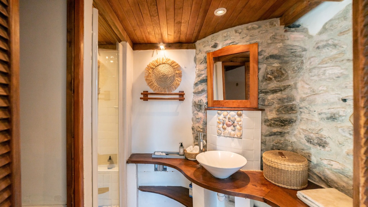 Photo of Bathroom in Montferrer