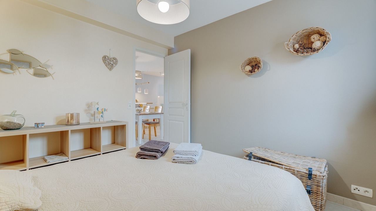 Photo of Bedroom in Saint-Benoit-des-Ondes