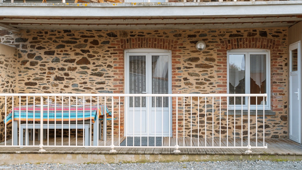 Photo of Patio Balcony in Saint-Benoit-des-Ondes
