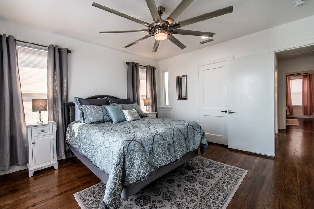 Photo of Bedroom in Del Mar