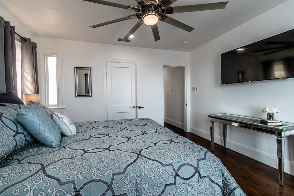 Photo of Bedroom in Del Mar