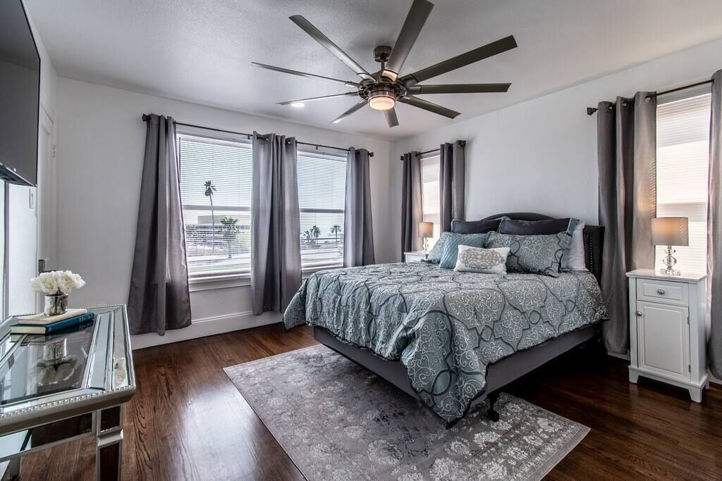 Photo of Bedroom in Del Mar