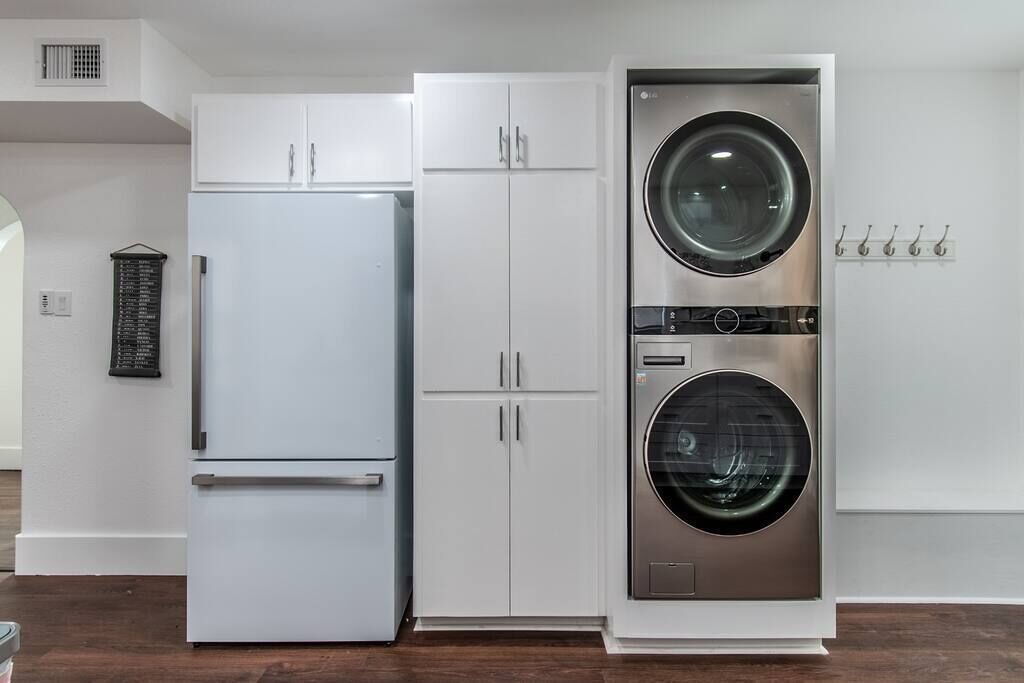 Photo of Others in Del Mar