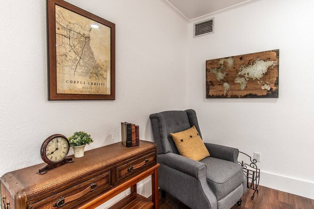 Photo of Others in Del Mar