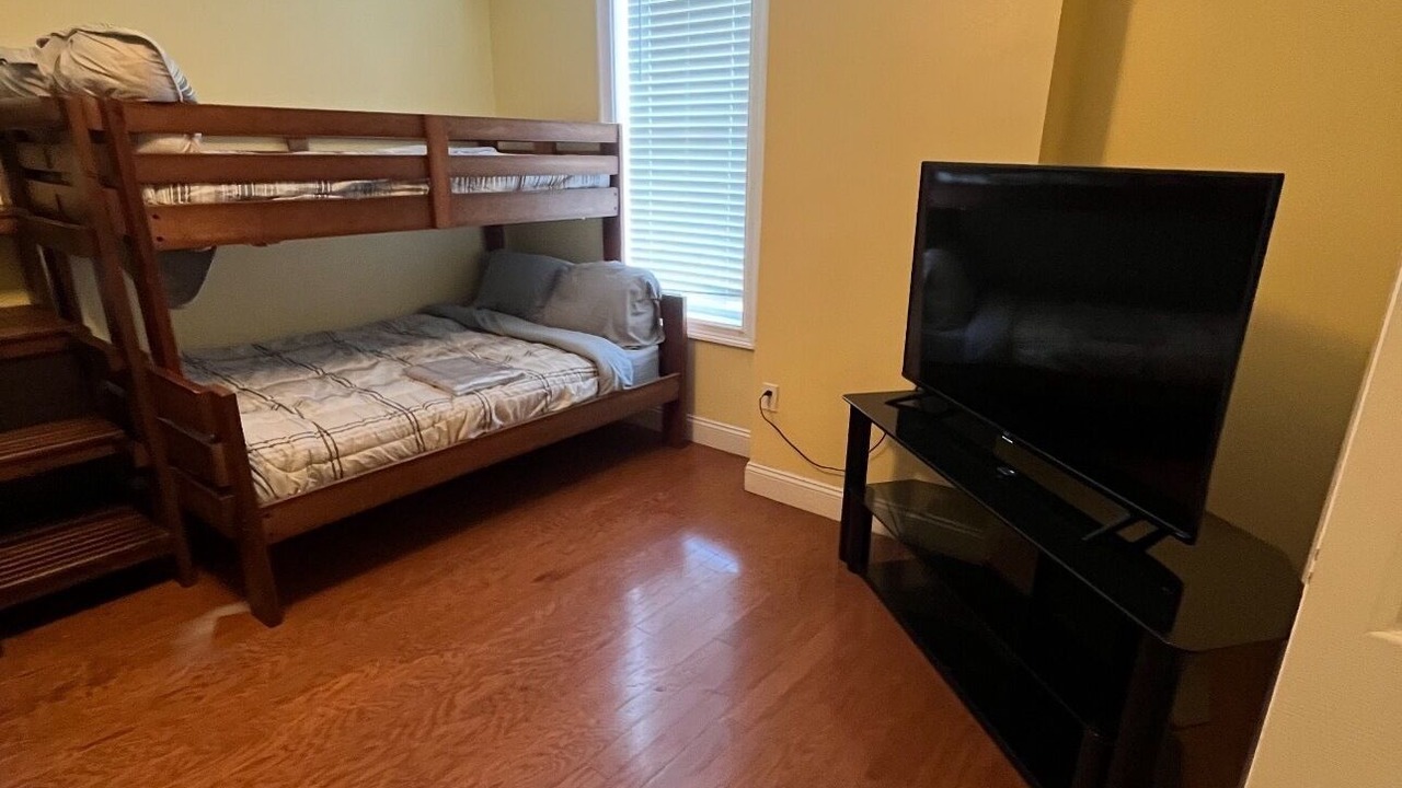 Photo of Bedroom in Connellsville