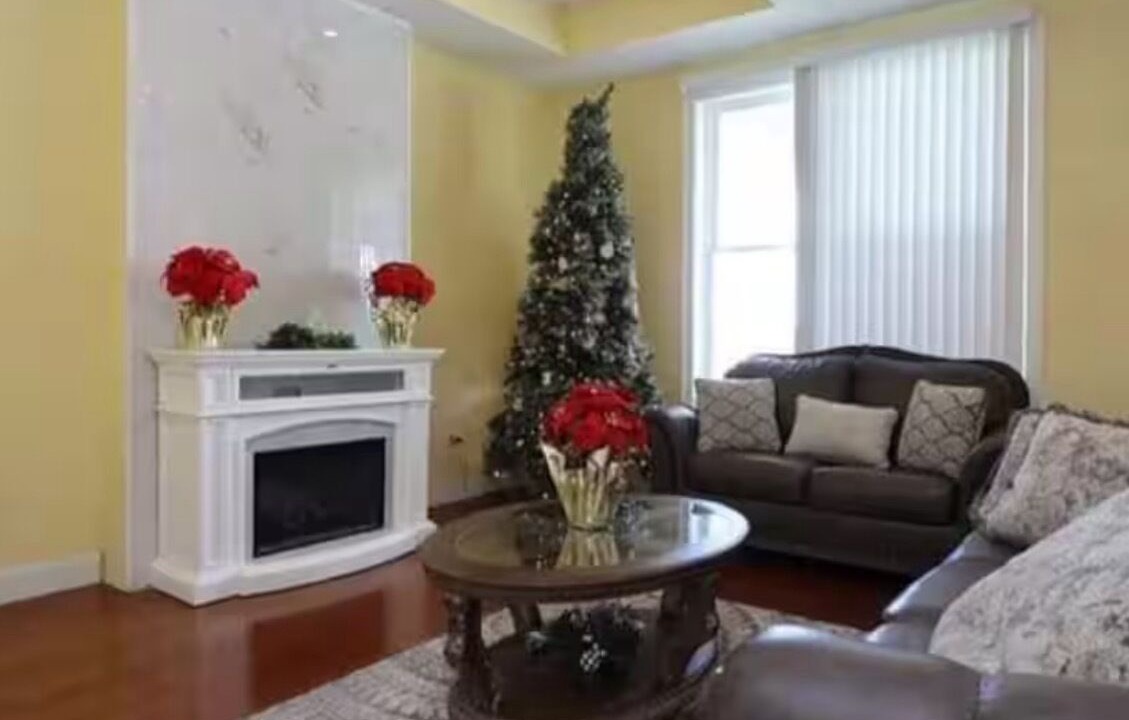 Photo of Livingroom in Connellsville