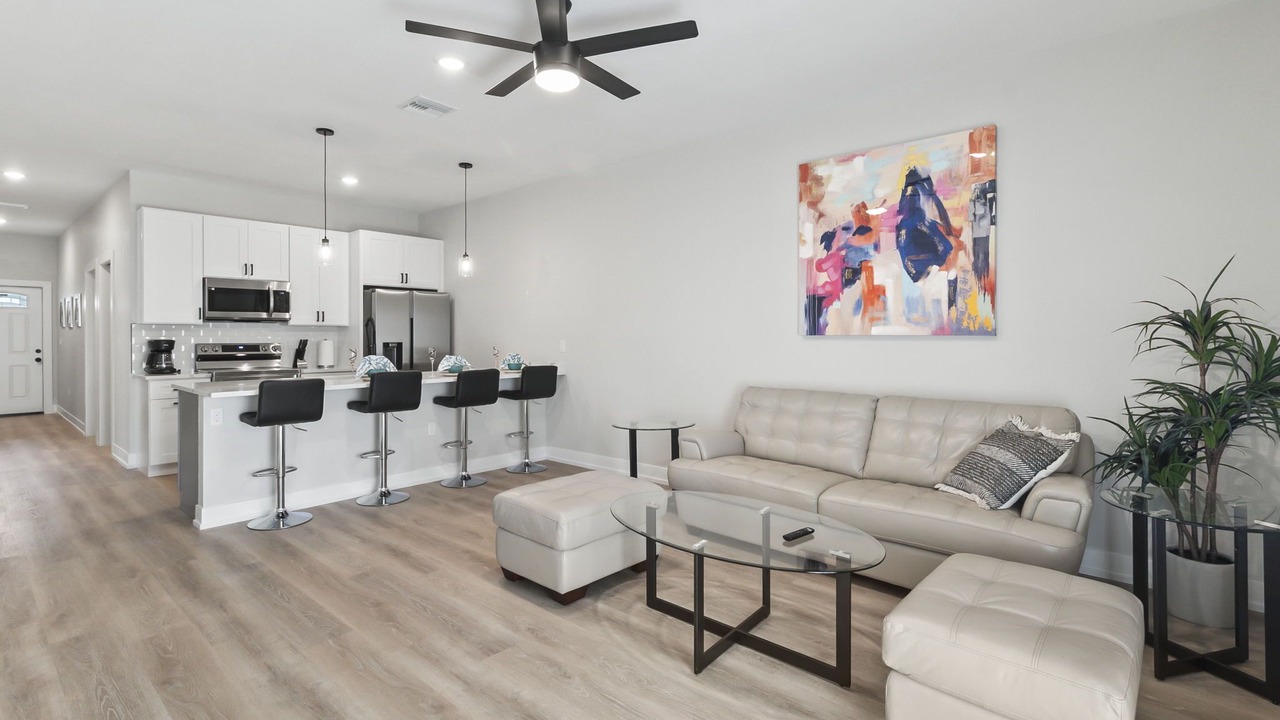 Photo of Livingroom in Port Charlotte