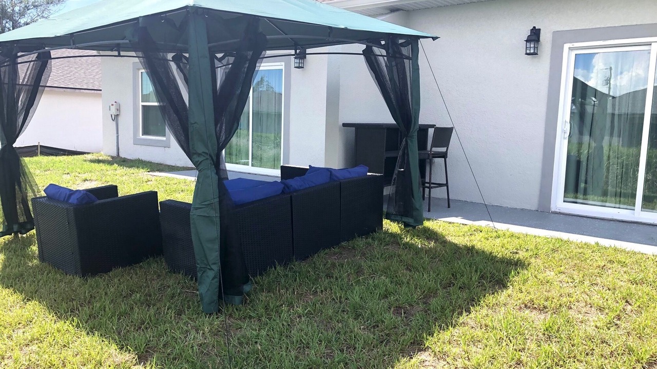 Photo of Patio Balcony in Port Charlotte