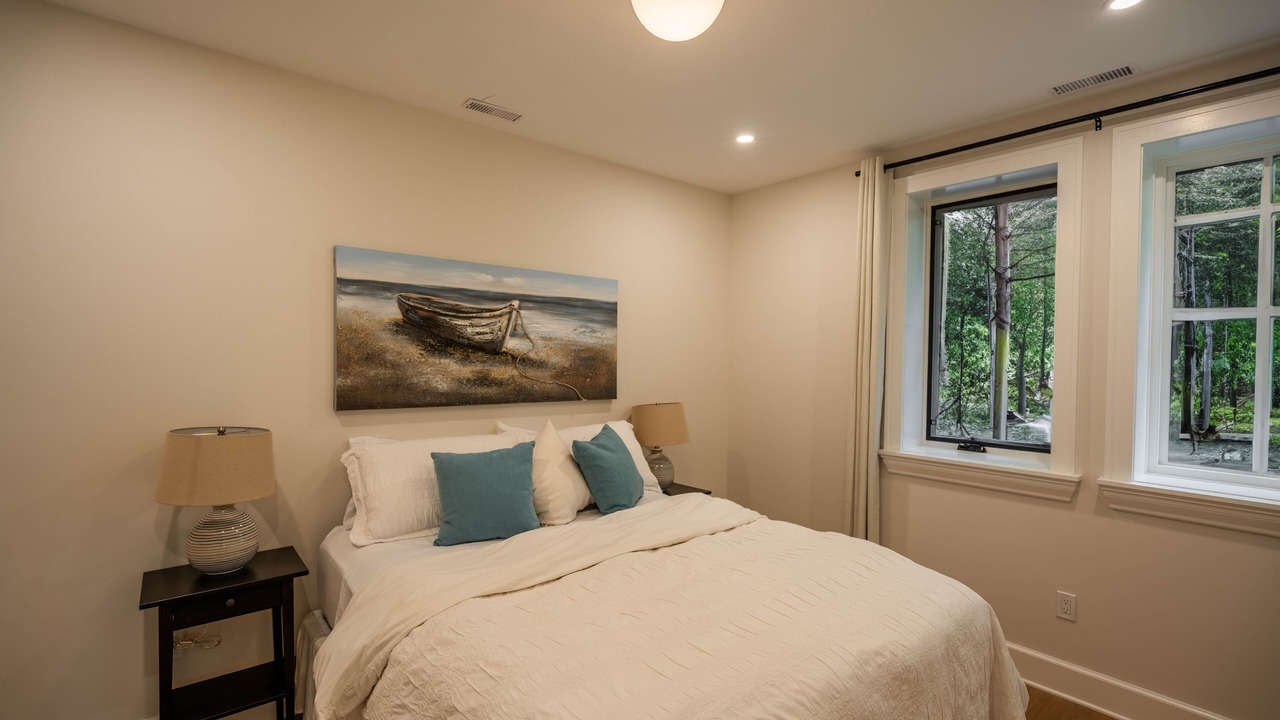 Photo of Bedroom in Frontenac