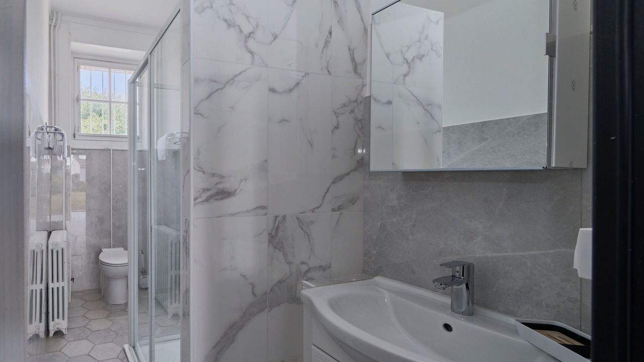 Photo of Bathroom in Saint-Julien-de-Concelles