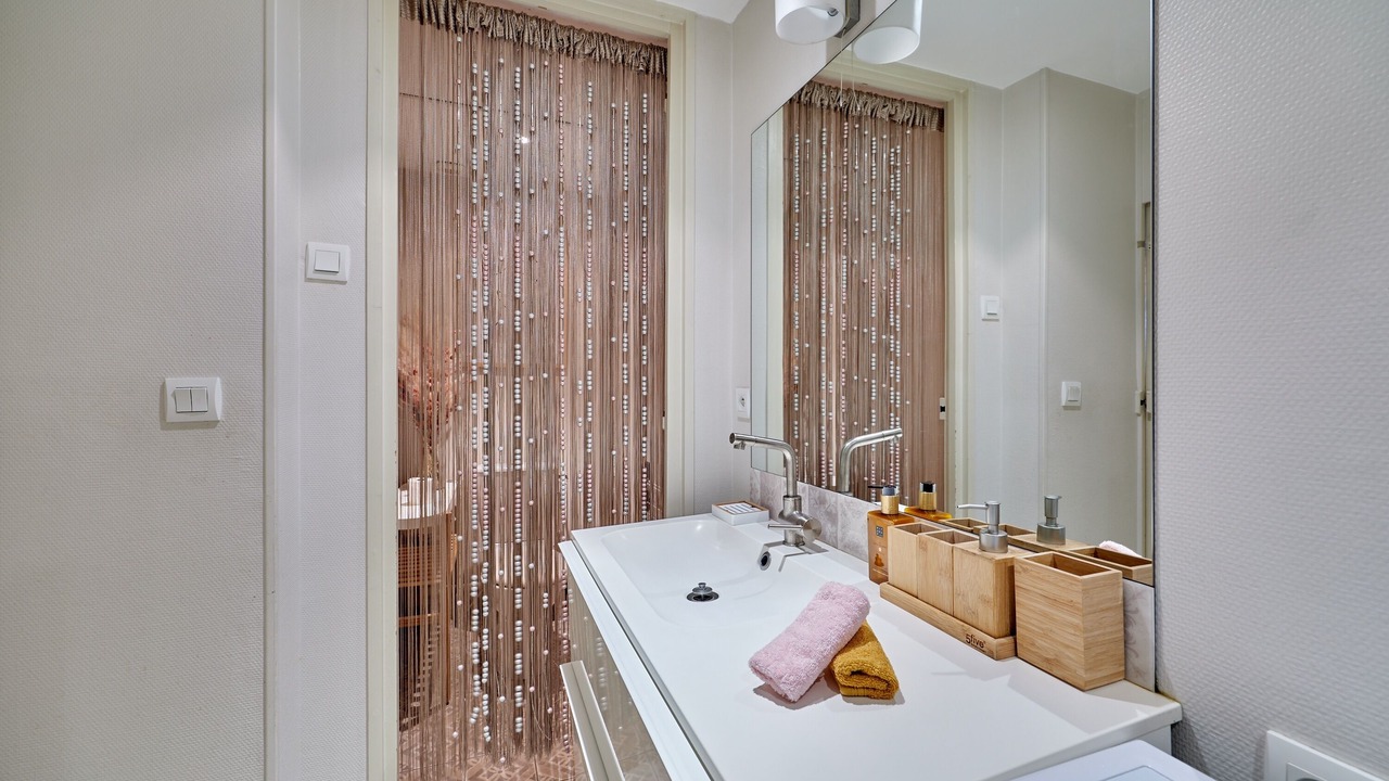 Photo of Bathroom in Trouville-sur-Mer