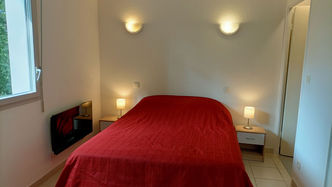 Photo of Bedroom in Salies-de-Bearn