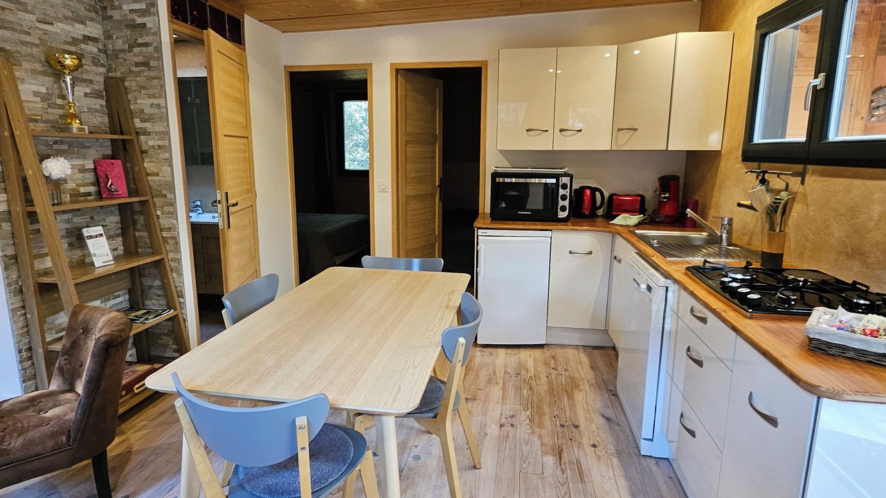 Photo of Kitchen in Labastide-de-Virac