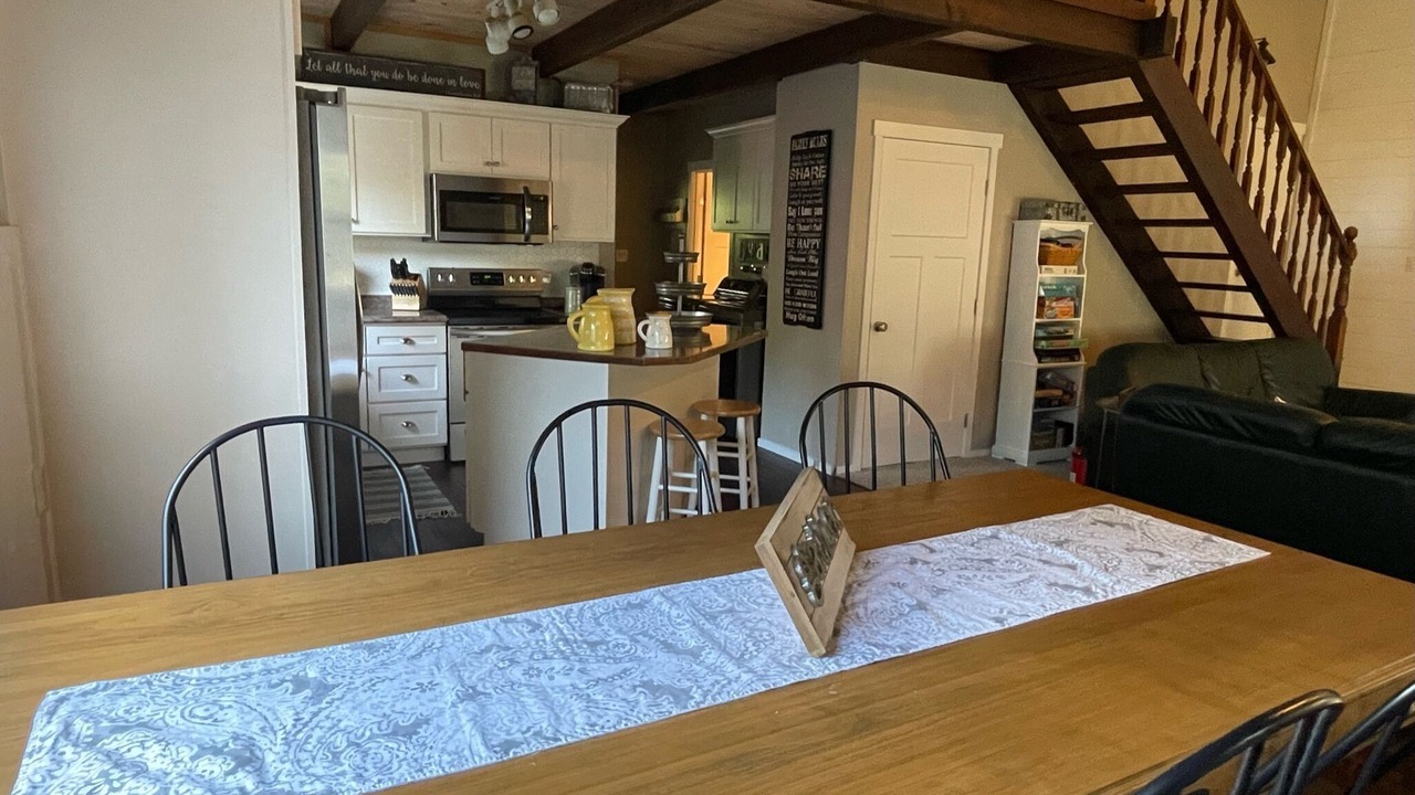 Photo of Others in Packwood